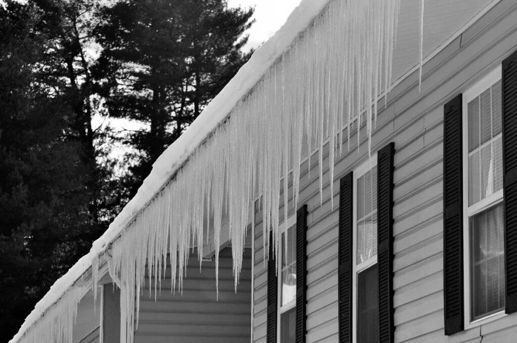 winter roof problems in Lafayette